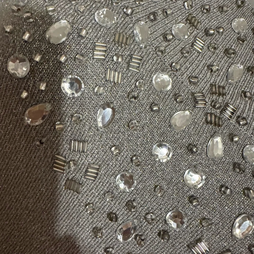 NWT GORGEOUS *SPECIAL OCASSION* SILVER SPARKLING TOP SMALL #6 - Picture 3 of 10
